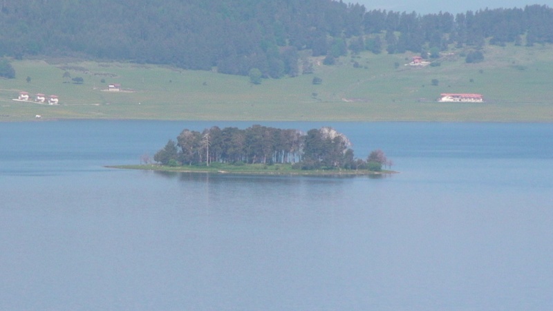 Batak_Lake.JPG