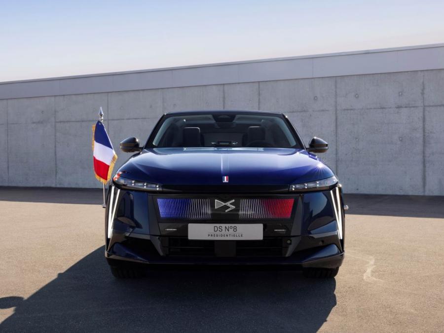 ds8_president_car.jpeg.jpg